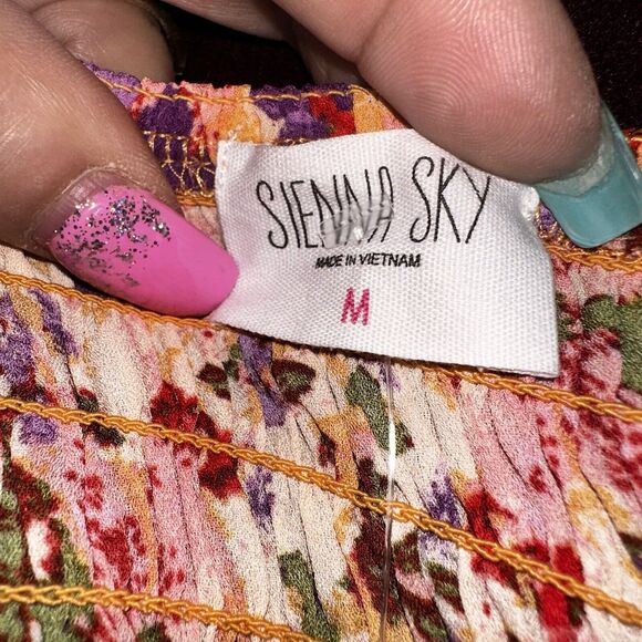 NWT Sienna Sky Puff Sleeve Floral Chiffon Crop Top Blouse Smocked Purple Red Med - Picture 11 of 11